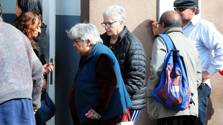 Anses anunció que habrá un sector de los jubilados que dejarán de recibir el bono de 70 mil pesos Foto: ALF PONCE MERCADO / MDZ