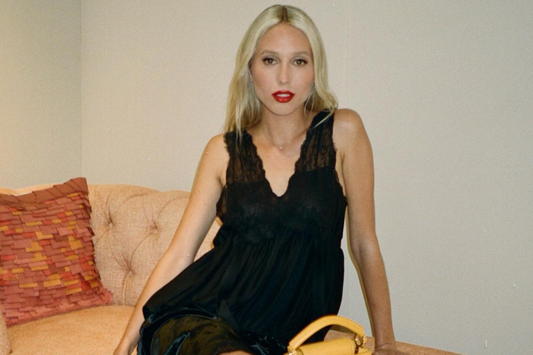 Mira la increíble relación que tienen las estilosas Olympia de Grecia y Poppy Delevingne. Foto: INSTAGRAM @olympiagreece