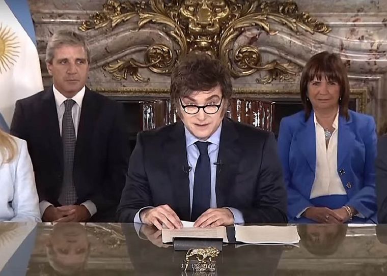 Javier Milei en cadena nacional. Foto: Noticias Argentinas