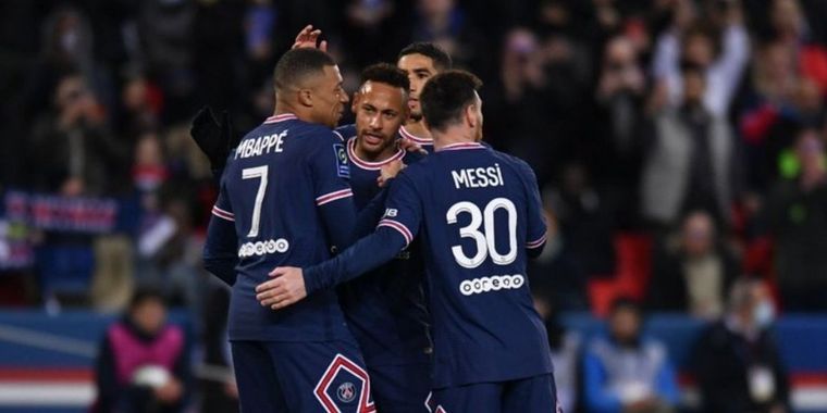 El Paris Saint Germain le ganó 5 a 1 al Lorient.