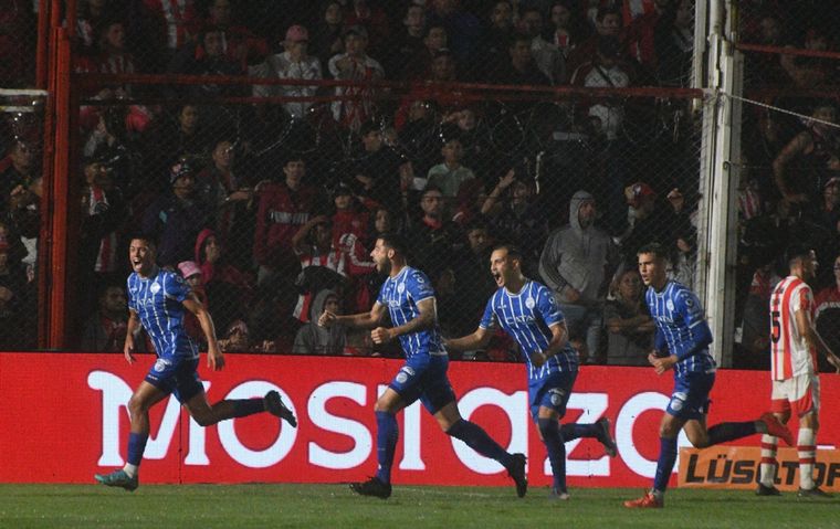 El Expreso pisa fuerte en Córdoba. Foto: Télam