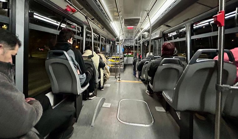 micro omnibus pasajeros cero kilometro.jpeg