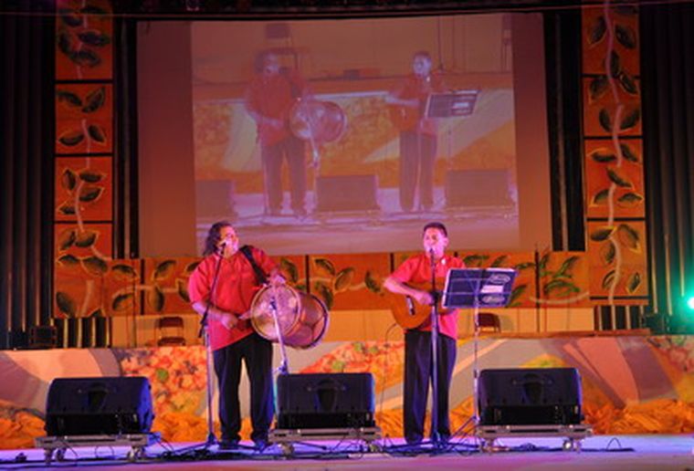 Benancio y Chingolo le puso humor a la noche lujanina. Foto: Pachy Reynoso / MDZ