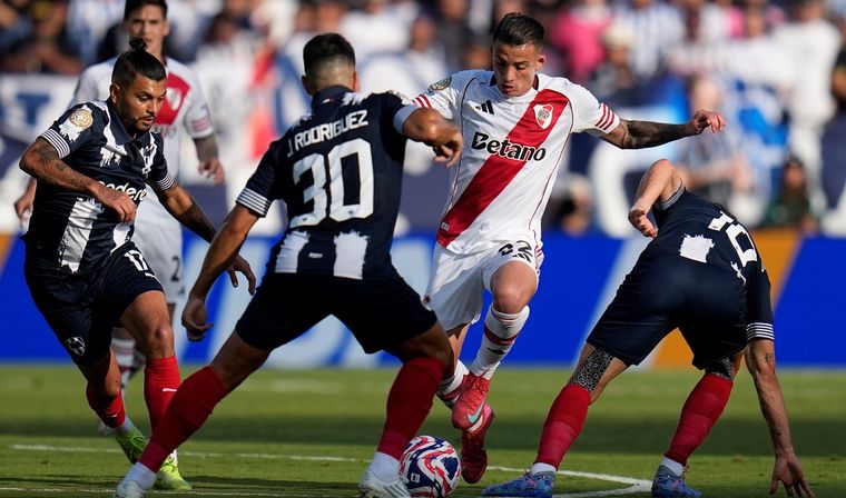 River viene de empatar sin goles ante Monterrey. Foto: EFE River viene de empatar sin goles ante Monterrey. Foto: EFE