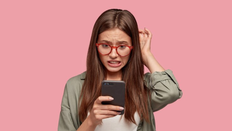 El truco para liberar espacio de almacenamiento en tu celular con solo tener WhatsApp. Foto: Freepik