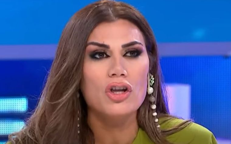 Indignada Flor reaccionó contra PH Podemos Hablar.