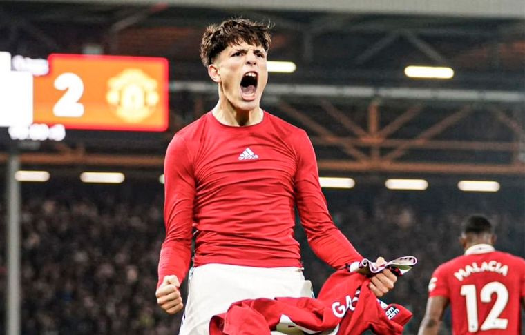 Alejandro Garnacho La promesa argentina convirtió un tanto agónico para el triunfo de Manchester United.