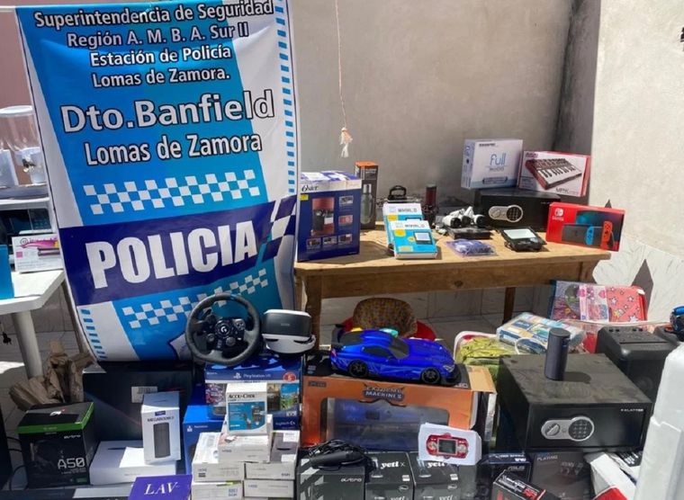 Compraron alimentos, ropa, electrodomésticos, y artículos de lujo