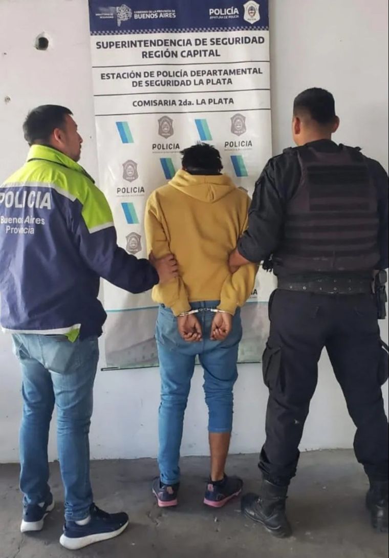 El hombre fue detenido y la víctima puesta a resguardo