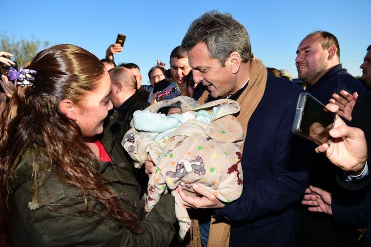 Massa y una agitada jornada de campaña por el Conurbano en el último día habilitado para actos oficiales. Foto: Prensa Ministerio de Economía