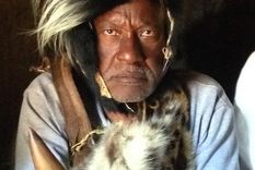 Los curanderos o médicos brujos en Uganda tienen mucho poder. Foto: Kigezi.