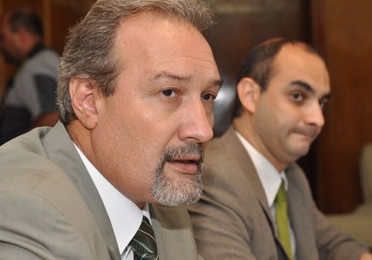 Cerroni y Frigolé, explicaron cómo se endeudará la Provincia. Foto: Pachy Reynoso / MDZ