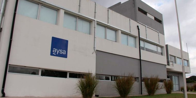 AySA es otra de las empresas de servicios públicos que hace más de cuatro años que no tiene un vocero Foto: Gentileza: Sutcapra.