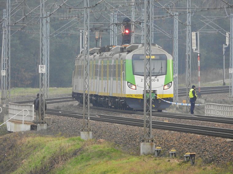 La vía férrea en la que se produjo el suceso conecta Polonia con Ucrania.