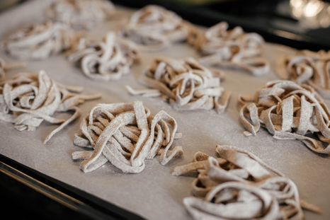 Hacete fan de esta receta de masa casera de fideos integrales sin conservantes ni aditivos. Hacete fan de esta receta de masa casera de fideos integrales sin conservantes ni aditivos.