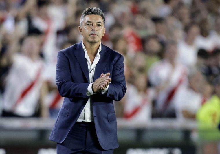 El equipo dirigido por Marcelo Gallardo debutará este miércoles frente a Universitario en el Estadio Monumental de Lima. Foto: Fotobaires
