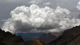 El pronóstico del SMN anticipa un domingo con tormentas fuertes y granizo en el centro del país. El pronóstico del SMN anticipa un domingo con tormentas fuertes y granizo en el centro del país.