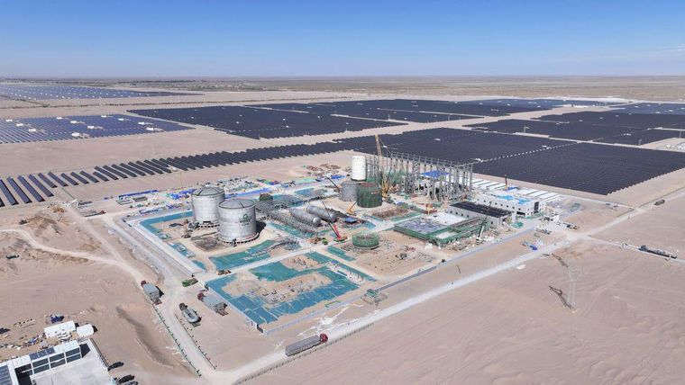 Se han construido plantas de demostración de aire líquido en varios países además del Reino Unido, incluyendo en la provincia de Qinghai, China