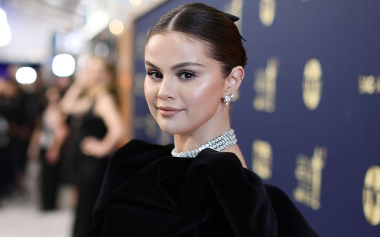 Selena Gómez y muchas actrices más asistieron a la red carpet de los SAG 2022 Foto: La Opinion