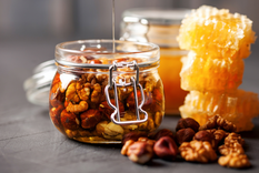 Estas nueces con miel son más que deliciosas ¡se ganarán tu corazón! Foto: Shutterstock