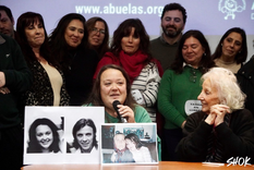 La información del nieto recuperado fue difundida en una conferencia de prensa&nbsp;