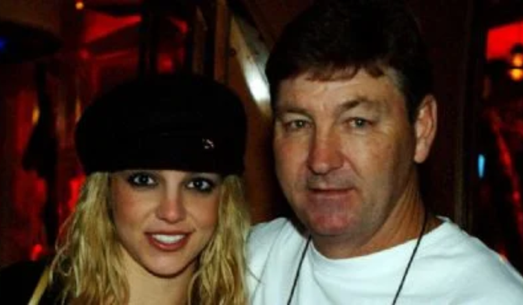 Jaime Parnell, el padre de Britney Spears, vive la peor pesadilla ya que le amputaron una pierna. Foto: Denise Truscello (Getty Images)