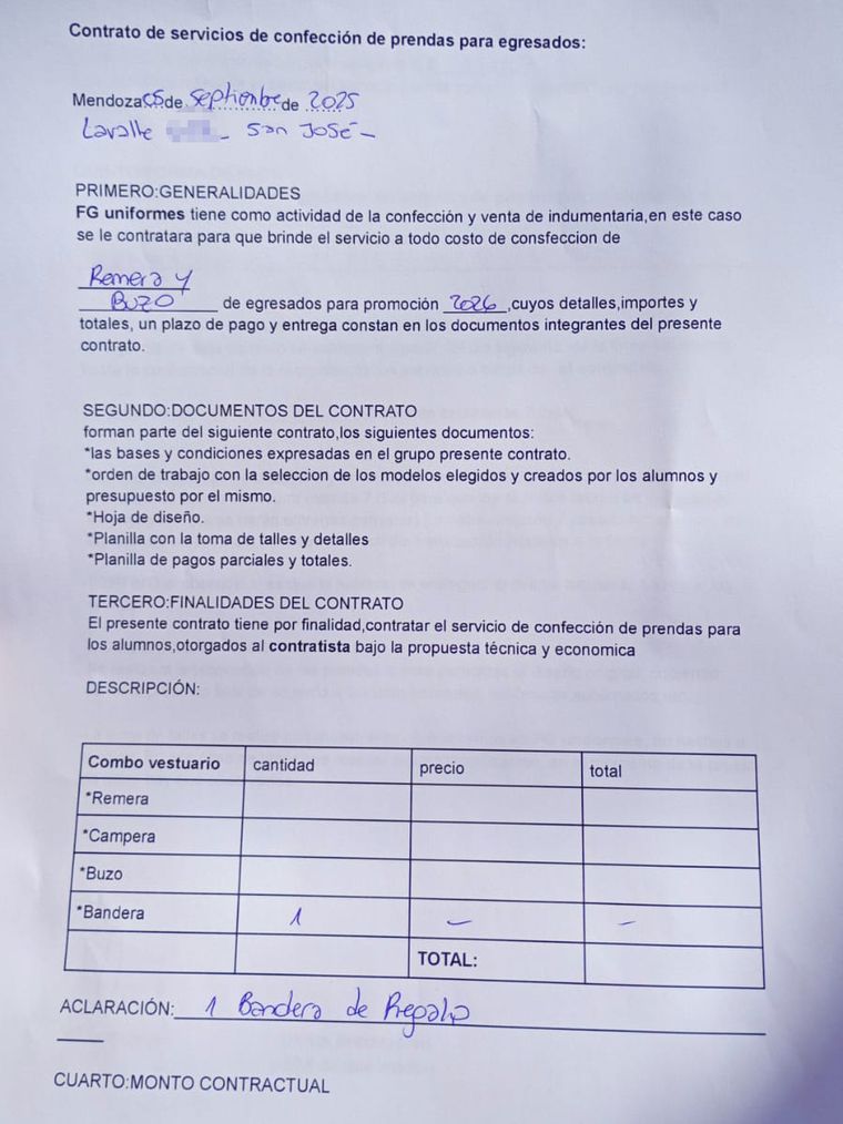 Uno de los contratos que hizo la mujer con los padres de alumnos de la escuela Dr. Diego Paroissien. Uno de los contratos que hizo la mujer con los padres de alumnos de la escuela Dr. Diego Paroissien.