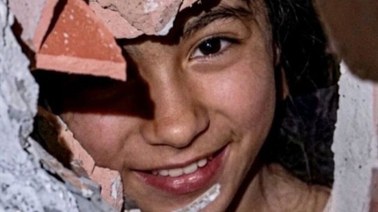 La nena estuvo bajo los escombros cerca de 32 horas tras los terremotos.
