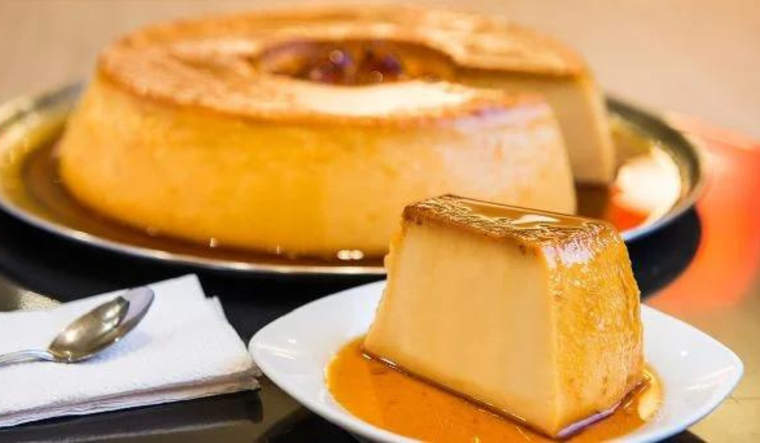 Cómo preparar flan de vainilla en casa Foto: Shutterstock