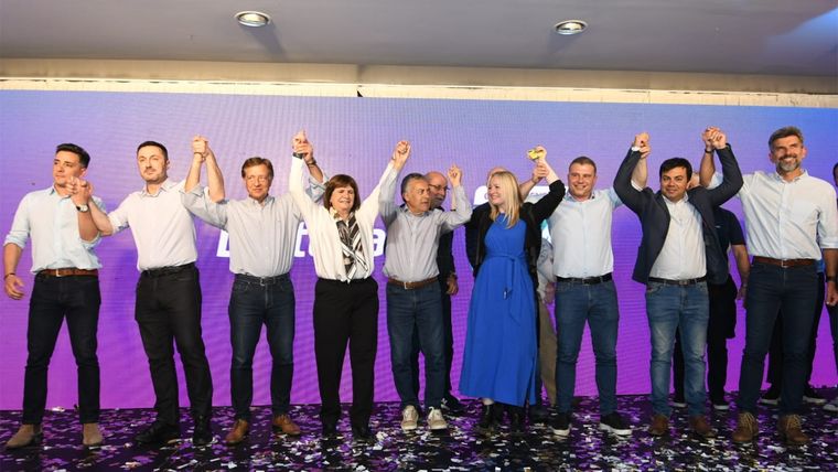 Varios referentes de Juntos por el Cambio se sumaron a las felicitaciones hacia el nuevo gobernador de Mendoza, Alfredo Cornejo Foto: ALF PONCE MERCADO/MDZ