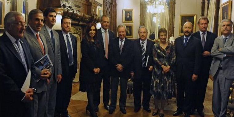 Rolando Baldasso estuvo con Cristina y los gobernadores de la OFEPHI. Foto: Presidencia