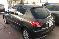 el usado del dia: peugeot 207 2011