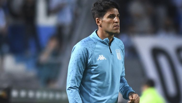 El DT le puso punto final a su interinato en el club. Foto: Racing Club