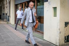 Hugo Tomei llega a los tribunales de Dolores para los alegatos. Foto: Télam Hugo Tomei llega a los tribunales de Dolores para los alegatos. Foto: Télam