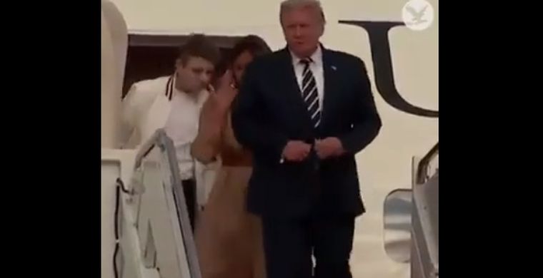 Así rechazó Melanie Trump a su marido.