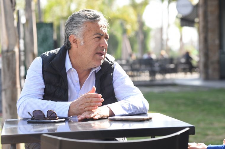 Cornejo durante la entrevista que dio MDZ. Foto: Gentileza Prensa Cornejo.