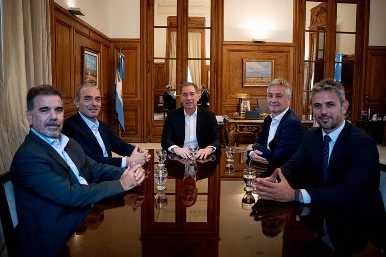 La reunión entre el Gobierno y el PRO.