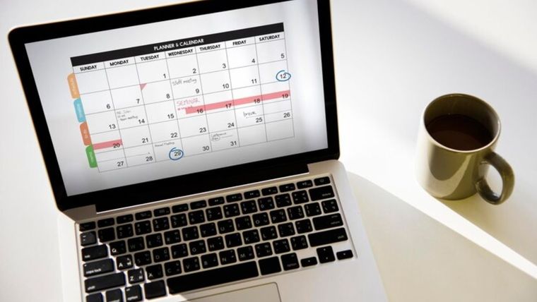 La próxima semana tendrá varios días feriados Foto: Freepik