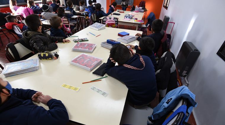 El programa acompañará a más de 20mil alumnos de primaria Foto: ALF PONCE MERCADO / MDZ