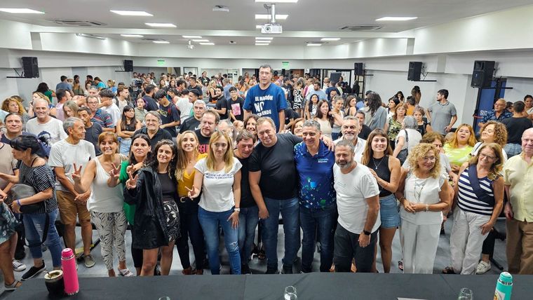 El peronismo mendocino llegó a una lista de unidad. Imagen de archivo Foto: X @Juli_Strada