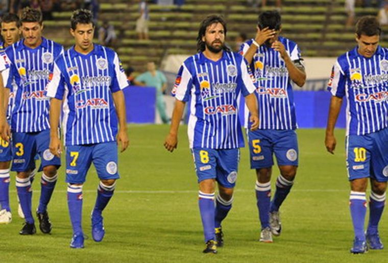 El Tomba perdió con el Cuervo. Foto: Pachy Reynoso/MDZ