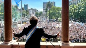 La confianza en el Gobierno de Milei volvió a caer y preocupa el impacto en el Conurbano.