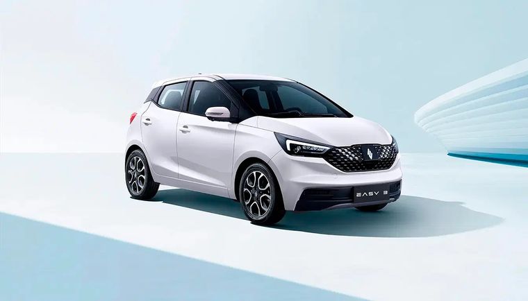 El auto de la marca china JMEV se ofrece como city car eléctrico y busca ganarse un lugar con un precio por debajo de los 20.000 dólares. El auto de la marca china JMEV se ofrece como city car eléctrico y busca ganarse un lugar con un precio por debajo de los 20.000 dólares.