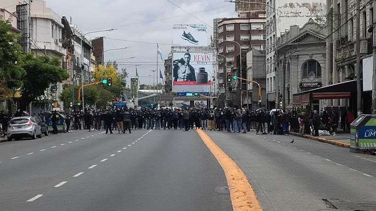 La medida es a modo de protesta por la cancelación del plan Volver al Trabajo.