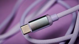 Lo que hay que saber sobre el color violeta del USB. Fuente: Shutterstock.