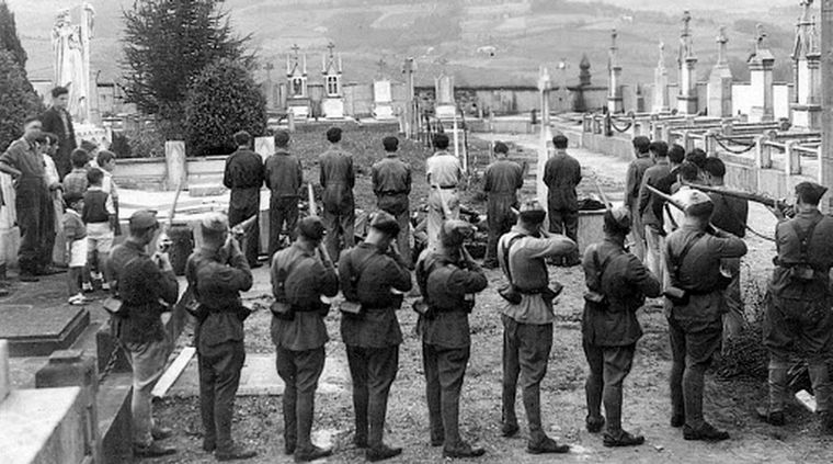 Fusilamientos en la época de Francisco Franco, en España. Foto: Mugalari.info