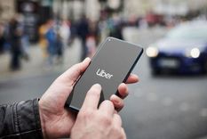 Uber perdió varias batallas legales en Reino Unido y acabó cediendo. ¿Pasará lo mismo en el resto del mundo? Foto: GETTY IMAGES