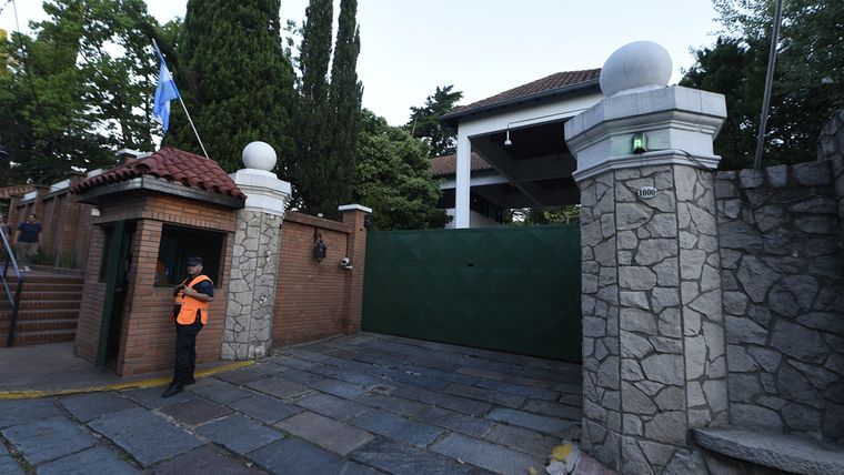 Javier Milei y Manuel Adorni están reunidos en Olivos.&nbsp; 