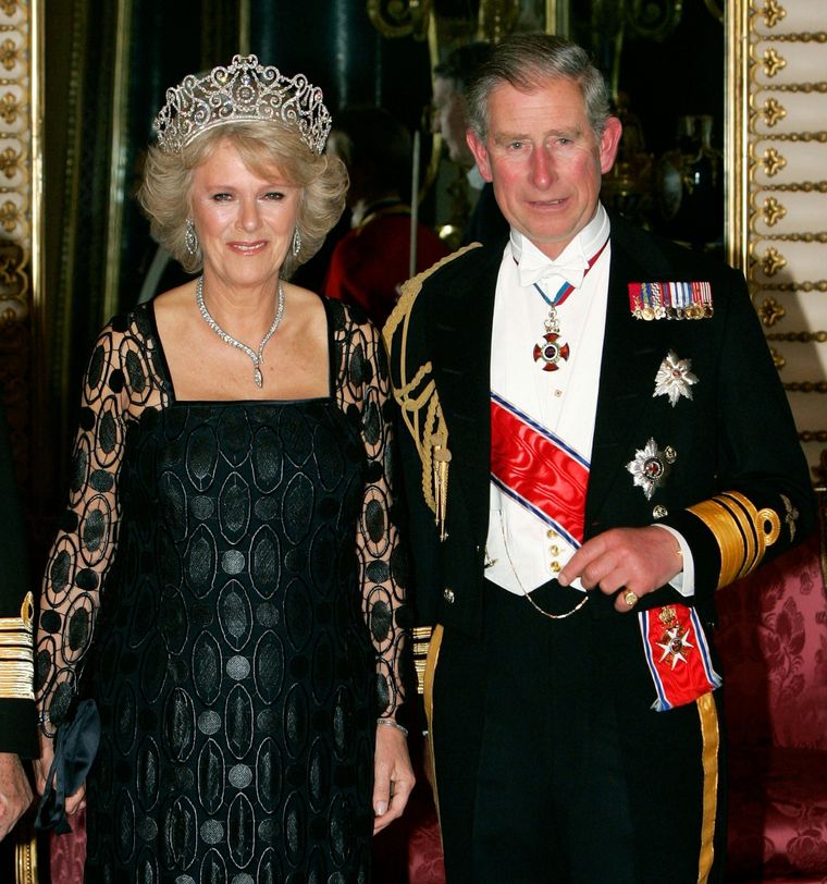 Camilla Parker Bowles tenía 23 años cuando conoció al príncipe Carlos. Foto: POPSUGAR - www.popsugar.com