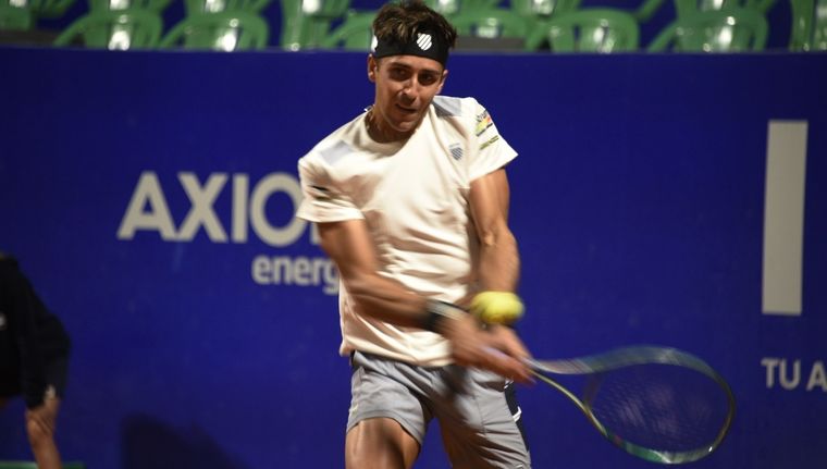 Tomás Etcheverry se metió en los cuartos de final del Argentina Open Foto: Juan Mateo Aberastain Zubimendi / MDZ